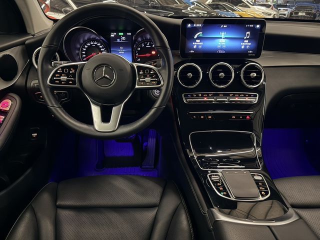 M-BENZ賓士 GLC200  第9張相片