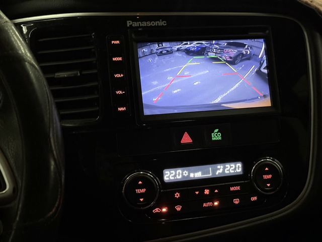 MITSUBISHI三菱 OUTLANDER  第12張相片