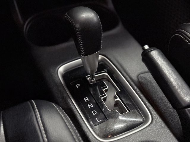 MITSUBISHI三菱 OUTLANDER  第13張相片