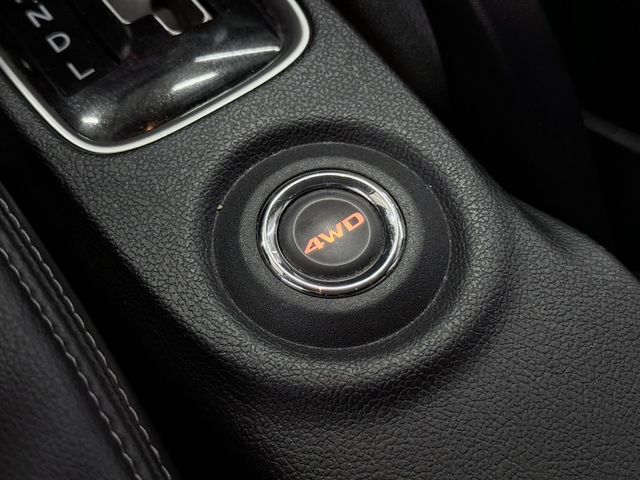 MITSUBISHI三菱 OUTLANDER  第15張相片
