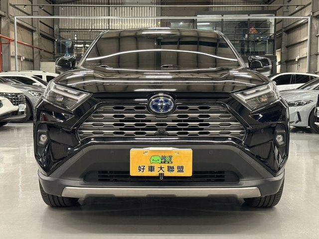 TOYOTA豐田 RAV4  第3張相片