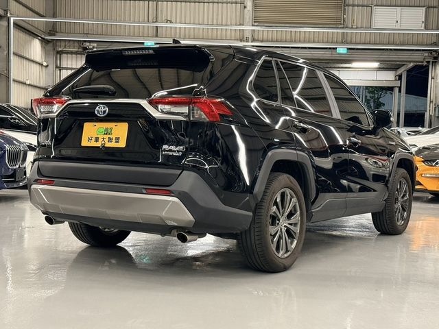 TOYOTA豐田 RAV4  第5張相片