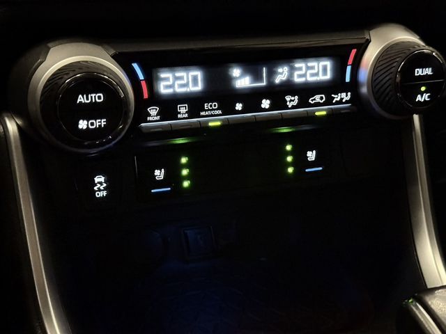 TOYOTA豐田 RAV4  第12張相片