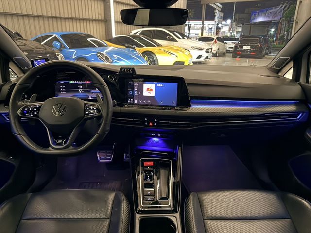 VOLKSWAGEN福斯 GOLF VARIANT  第10張相片
