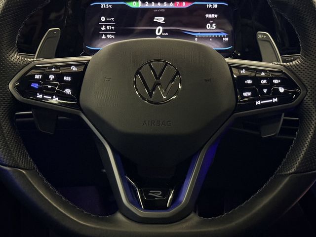 VOLKSWAGEN福斯 GOLF VARIANT  第14張相片