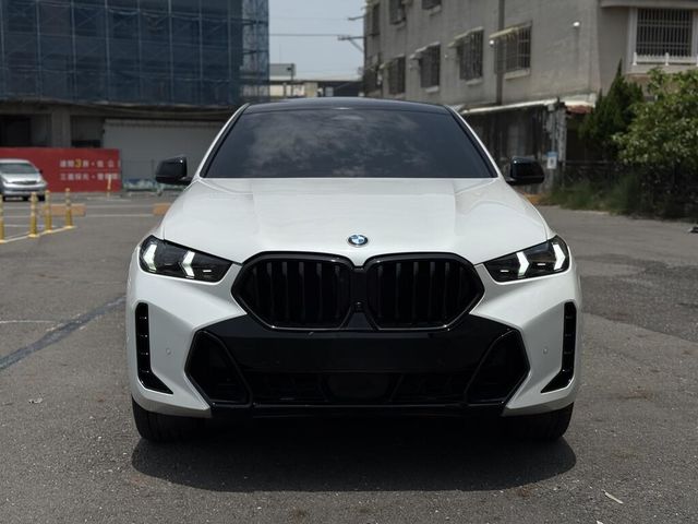 BMW寶馬 X6 XDRIVE40I  第3張相片