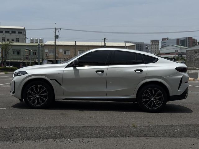 BMW寶馬 X6 XDRIVE40I  第5張相片
