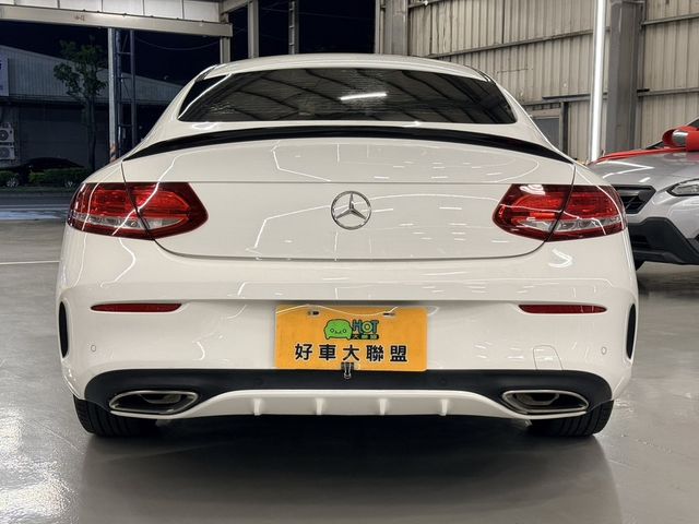 M-BENZ賓士 C180 COUPE  第4張相片