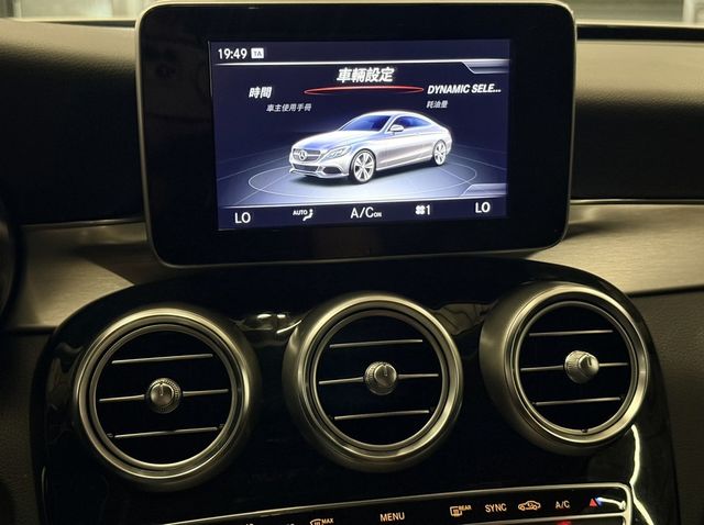 M-BENZ賓士 C180 COUPE  第10張相片