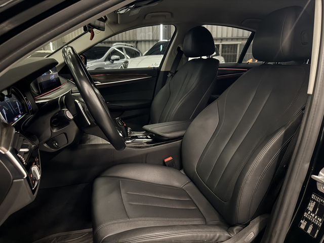 BMW寶馬 520I  第7張相片