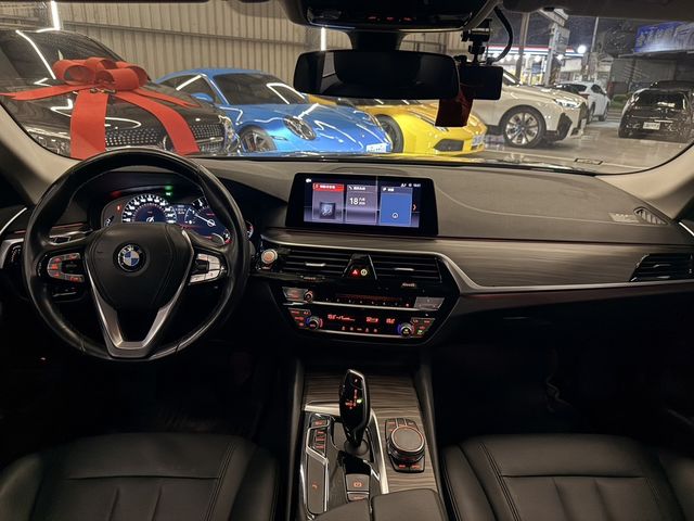 BMW寶馬 520I  第10張相片