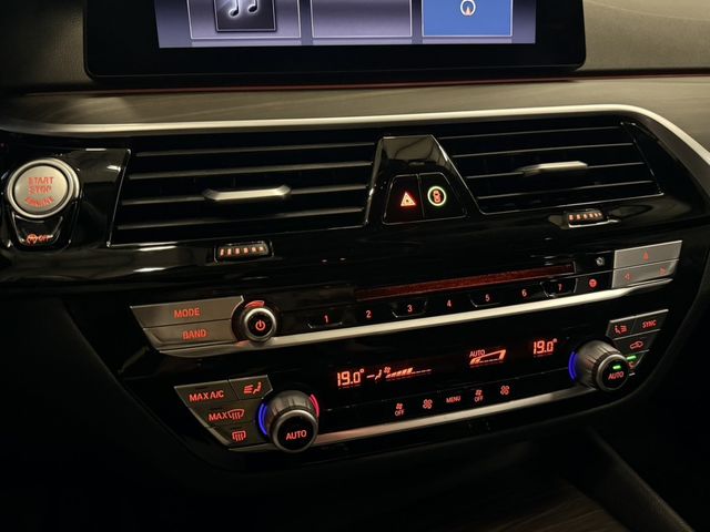 BMW寶馬 520I  第12張相片