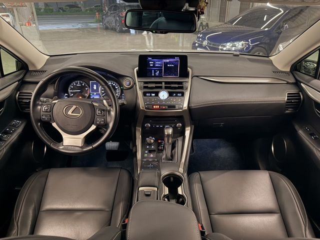 LEXUS凌志 NX200  第11張相片