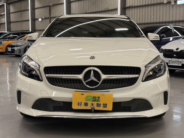 M-BENZ賓士 A180  第3張相片