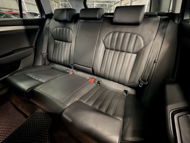 SKODA司科達 SUPERB COMBI  第8張相片