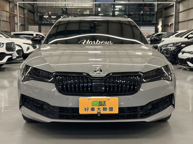 SKODA司科達 SUPERB COMBI  第3張相片