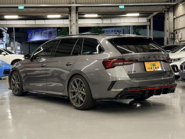 SKODA司科達 OCTAVIA COMBI  第6張相片