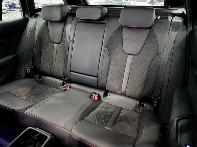 SKODA司科達 OCTAVIA COMBI  第8張相片