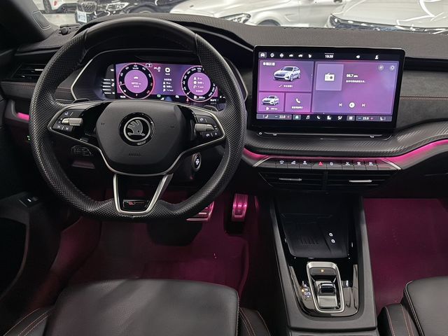 SKODA司科達 OCTAVIA COMBI  第9張相片