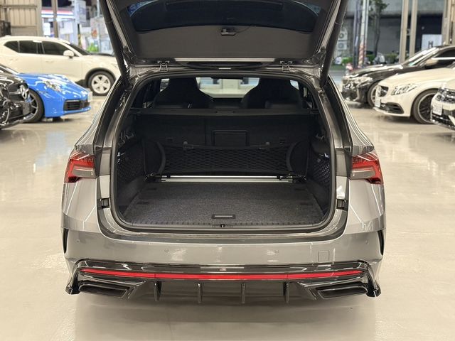 SKODA司科達 OCTAVIA COMBI  第19張相片