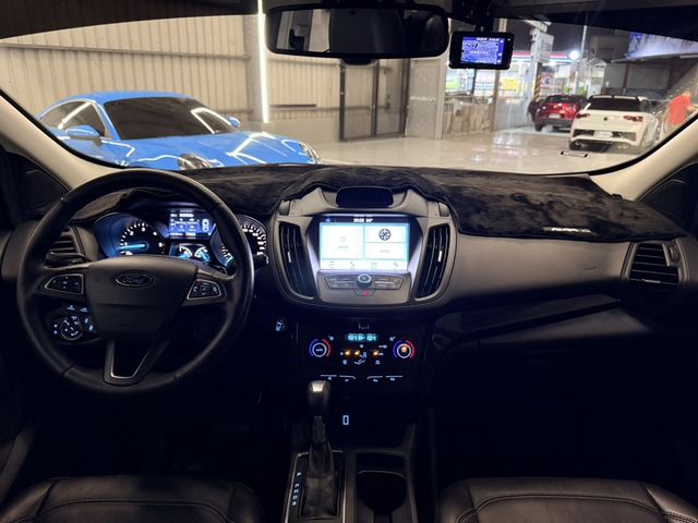 FORD福特 KUGA  第10張相片
