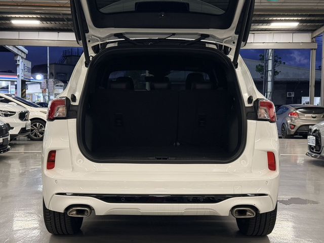 FORD福特 KUGA  第19張相片