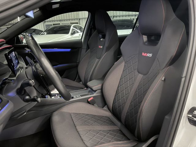 SKODA司科達 OCTAVIA COMBI  第7張相片