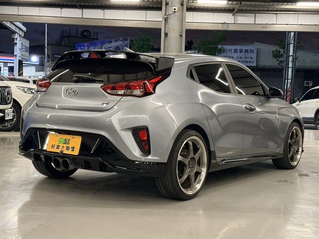 HYUNDAI現代 VELOSTER  第5張相片