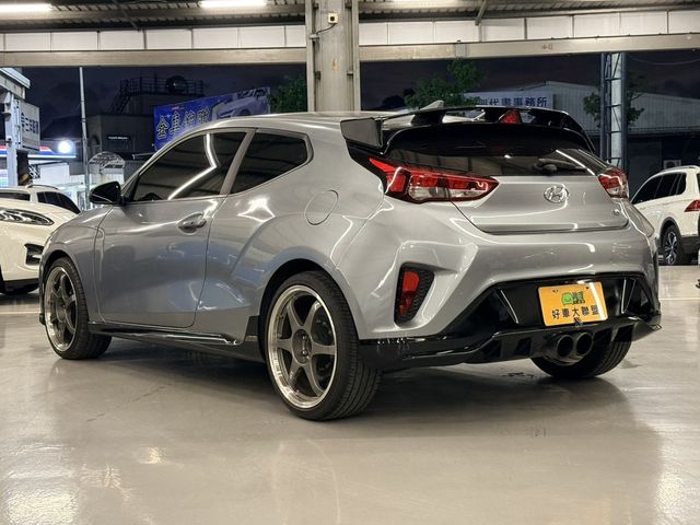 HYUNDAI現代 VELOSTER  第6張相片