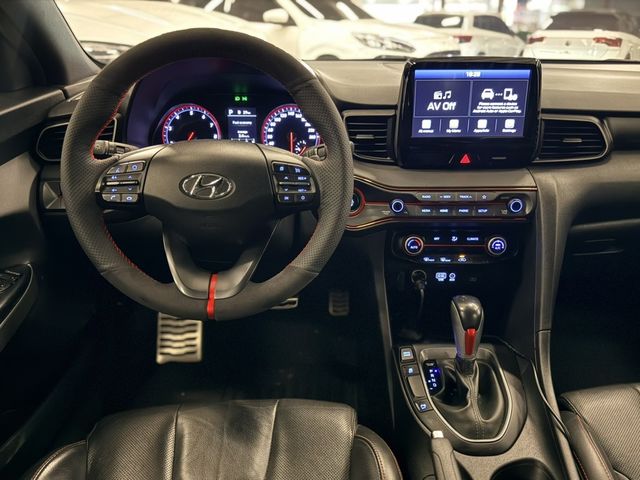 HYUNDAI現代 VELOSTER  第9張相片