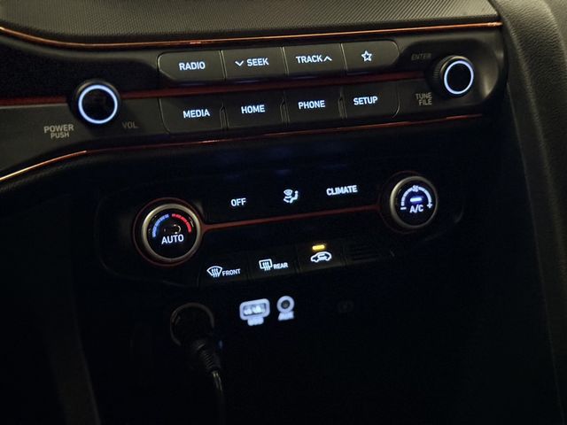 HYUNDAI現代 VELOSTER  第13張相片