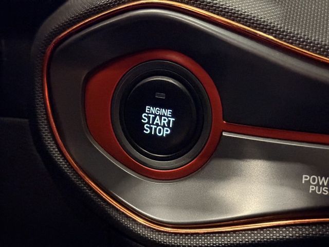 HYUNDAI現代 VELOSTER  第16張相片