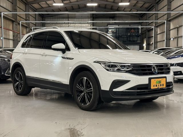 VOLKSWAGEN福斯 TIGUAN  第2張相片