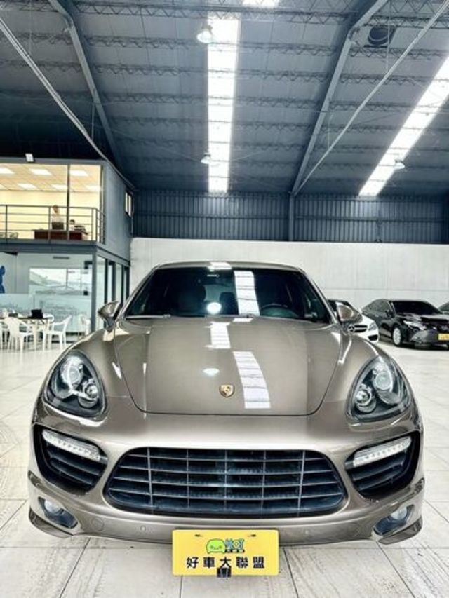 PORSCHE保時捷 CAYENNE  第3張相片