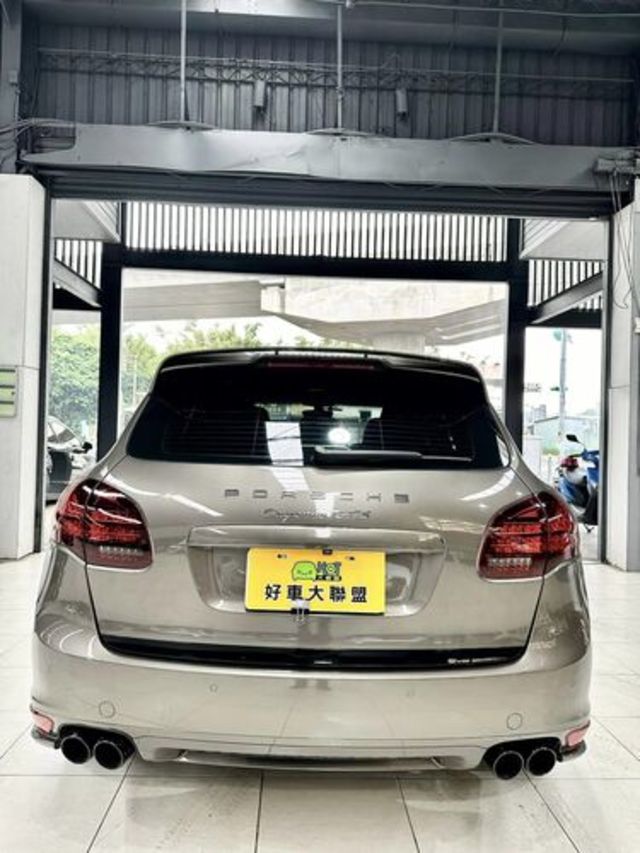 PORSCHE保時捷 CAYENNE  第4張相片