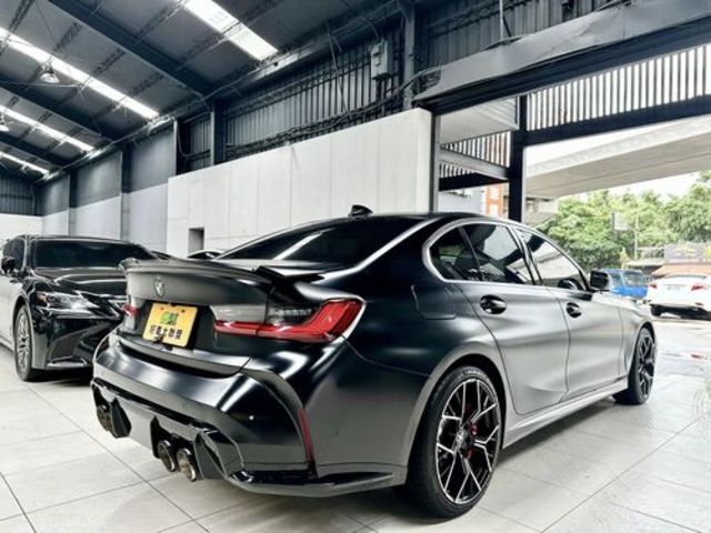 BMW寶馬 330I  第2張相片