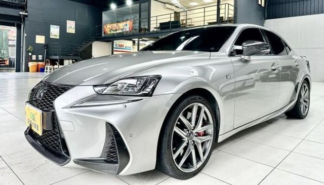 LEXUS凌志 IS200T  第1張相片