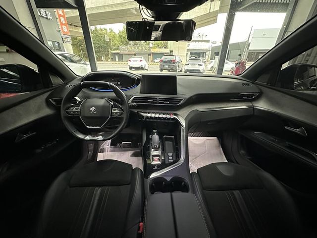 PEUGEOT寶獅 5008  第5張相片