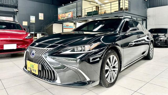 LEXUS凌志 ES300H  第1張相片