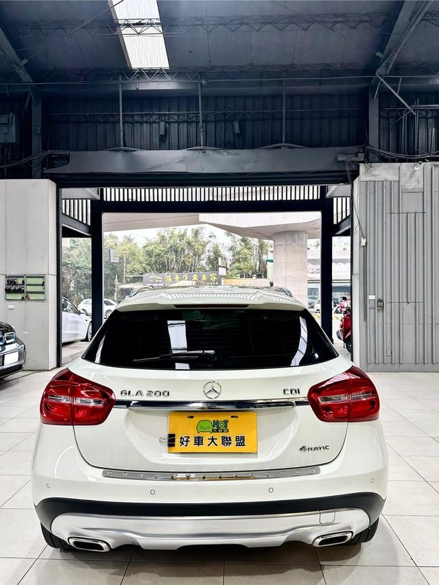 M-BENZ賓士 GLA200  第4張相片