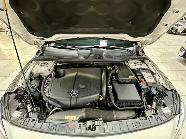 M-BENZ賓士 GLA200  第6張相片