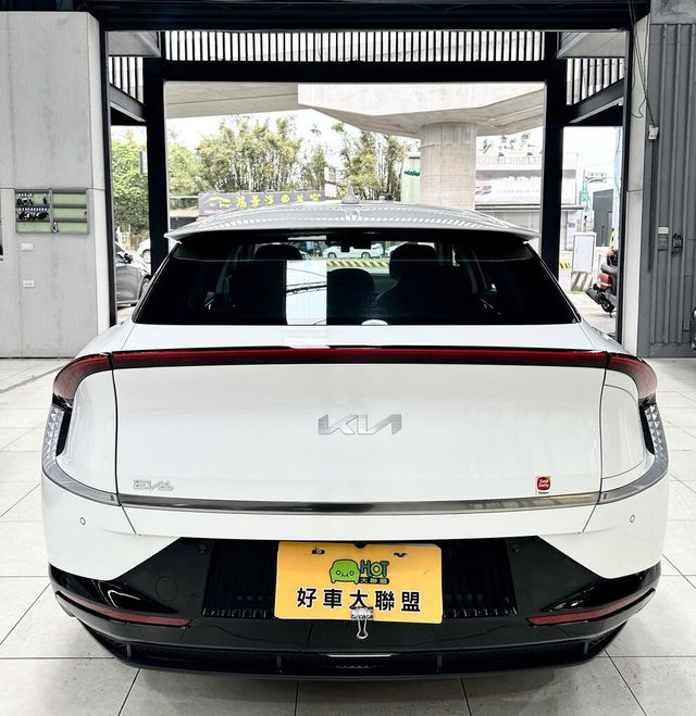 KIA起亞 EV6  第7張相片