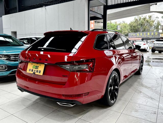 SKODA司科達 SUPERB COMBI  第3張相片