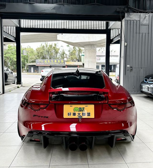 JAGUAR捷豹 F-TYPE  第4張相片