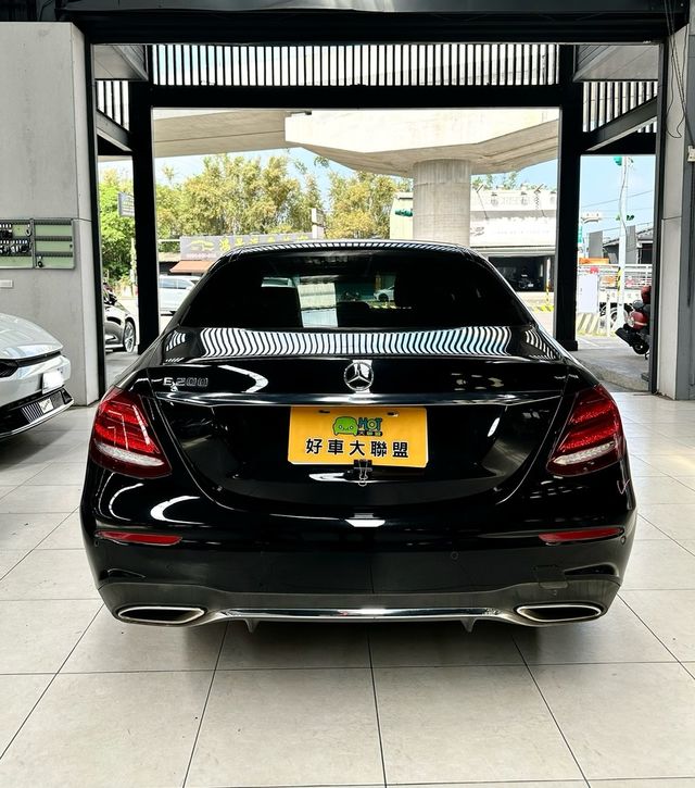 M-BENZ賓士 E200  第4張相片