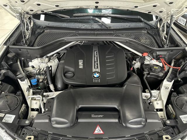 BMW寶馬 X5 XDRIVE30D  第6張相片