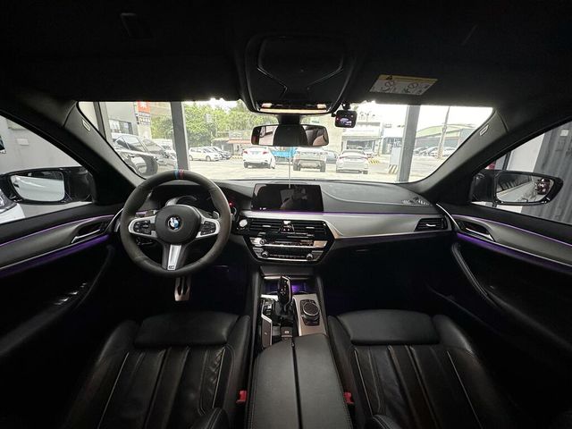 BMW寶馬 520I  第5張相片