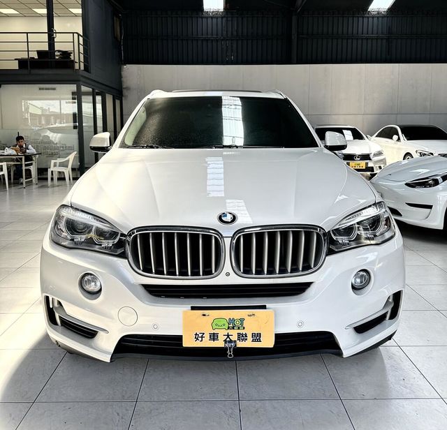 BMW寶馬 X5 XDRIVE25D  第3張相片