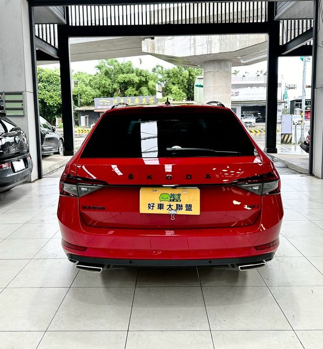 SKODA司科達 SUPERB COMBI  第4張相片