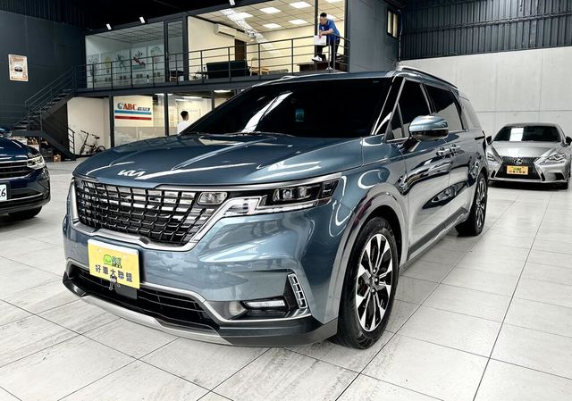 KIA起亞 CARNIVAL  第1張相片